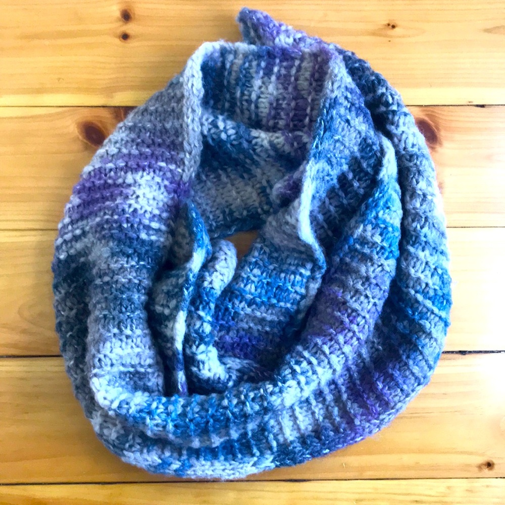 Benetton Knit Wool Blend Scarf